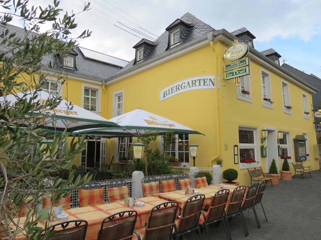 Hotel Zur Post Mulheim an der Mosel Bagian luar foto